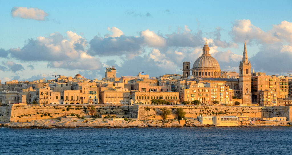10 lugares que conocer y visitar en malta. El primero, La Valeta: Capital de malta, es considera la joya de la arquitectura 