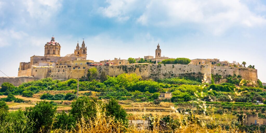 Diez mejores lugares por conocer en tu visita a Malta mientras estudias, él cuartó: La ciudad silenciosa de Mdina, donde verás la Catedral de San Pablo