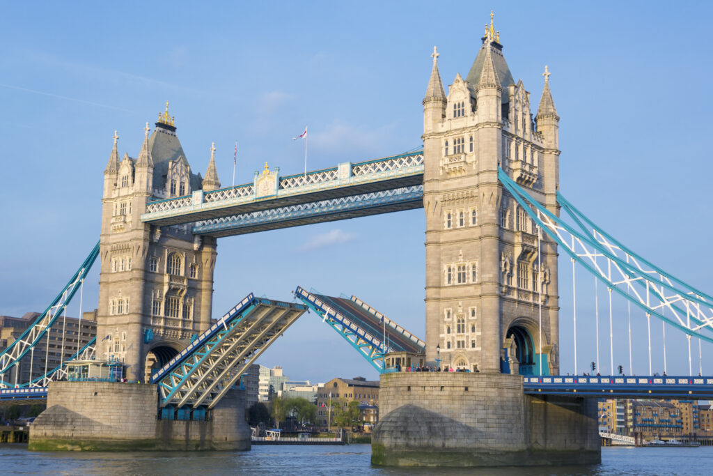 Tower Bridge, Londres, Reino Unido.