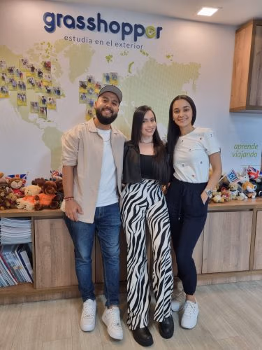 Maria-Camila-Alzate-Munoz-y-Leonardo-Alfredo-Jaimes-Izaquita-Dubai-Es-Dubai-Ingles-scaled-qxx8etju2ojmnl2bcjekcxille2n5pnzx4e0lzmiv4